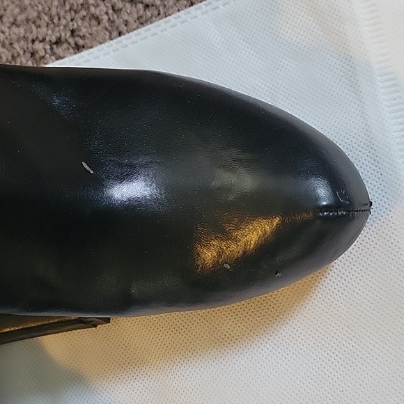 4" heel booties - Picture 3 of 5